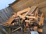 Gratis haard hout  / pallet hout, Tuin en Terras, Haardhout, Minder dan 3 m³, Ophalen of Verzenden, Overige houtsoorten, Blokken