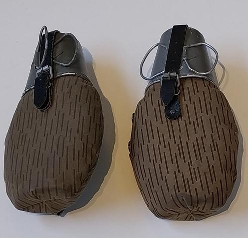 Oost Duitse (DDR)veldflessen, met etensblik. (PER ST. € 7,50, Verzamelen, Militaria | Algemeen, Landmacht, Overige typen, Duitsland