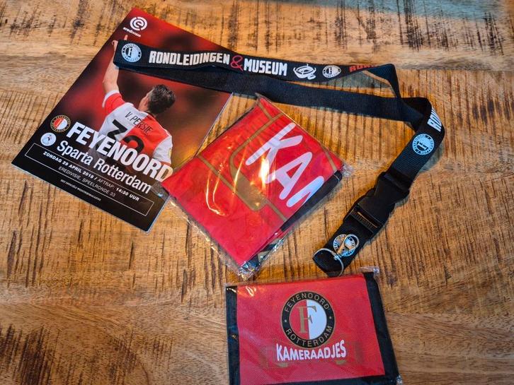 Feyenoord Kameraadjes vlag, Verzamelen, Sportartikelen en Voetbal, Nieuw, Overige typen, Feyenoord, Ophalen of Verzenden