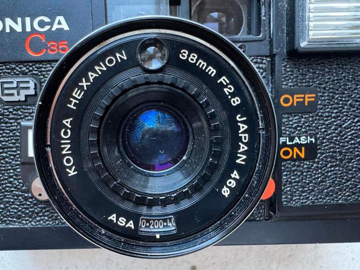 Konica C35 Compact Camera, Audio, Tv en Foto, Fotocamera's Analoog, Gebruikt, Compact, Konica, Ophalen of Verzenden