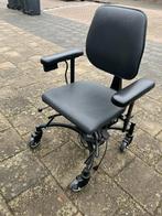 Elektronisch in hoogte verstebaare trippelstoel, Diversen, Verpleegmiddelen, Ophalen, Gebruikt