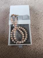 Prachtige zoetwaterparels met gouden slotje, Ophalen of Verzenden, Nieuw, Overige materialen