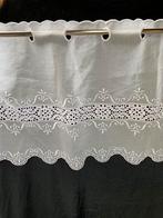 Het kort gordijn valletje wit / 34,5cm hoog, Ophalen of Verzenden, Zo goed als nieuw, Wit, Tafelkleed of Tafelzeil