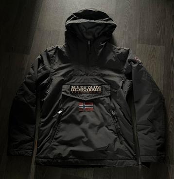 Napapijri Winterjas Nieuwstaat! | Maat S | Kleur: Anthracite beschikbaar voor biedingen