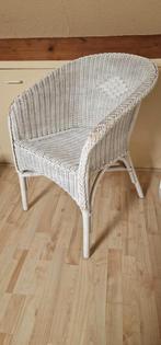 Rotan stoel wit, Huis en Inrichting, Stoelen, Ophalen, Gebruikt, Wit, Eén