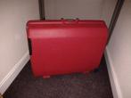 Grote harde rode koffer, Hard kunststof, Slot, Zo goed als nieuw, Ophalen