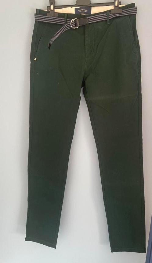 Mooie groene broek van Scotch & Soda met riem, Kleding | Heren, Broeken en Pantalons, Zo goed als nieuw, Maat 48/50 (M), Groen