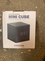 Karlsson Mini Cube Wekker - Nieuw in doos!, Huis en Inrichting, Wekker of Tafelklok, Digitaal, Nieuw, M