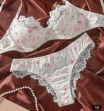 Bh en slipje - 40/42 - 85b, Kleding | Dames, Ondergoed en Lingerie, Wit, BH, Verzenden