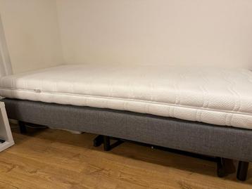 Boxspring 100x220 cm + matras bijzondere maat (lange mensen) beschikbaar voor biedingen