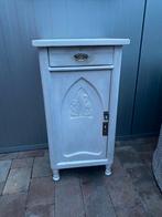 Ouderwets nachtkastje, Ophalen, Minder dan 45 cm, 70 cm of meer