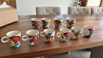 Douwe egberts Briels kopjes/ cappuccino  beschikbaar voor biedingen