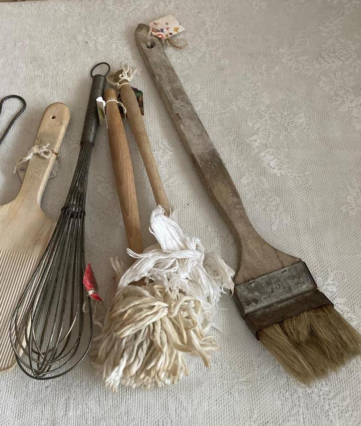 Brocante oude keukenhulpjes - keukenspulletjes - keukengerei, Antiek en Kunst, Curiosa en Brocante, Ophalen of Verzenden