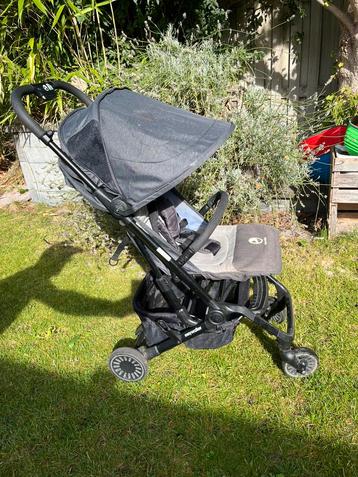 Easywalker buggy – lichtgewicht en inklapbaar beschikbaar voor biedingen