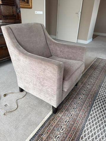 Comfortabele fauteuil in zachte stof 2 stuks beschikbaar voor biedingen