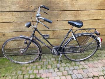 Damesfiets  beschikbaar voor biedingen