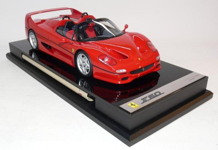 Ferrari F50 Rood 1:18 van Amalgam, Hobby en Vrije tijd, Modelauto's | 1:18, Nieuw, Auto, Overige merken, Ophalen of Verzenden