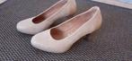 Mooie beige Tamaris pumps schoenen maat 39, Tamaris, Pumps, Beige, Nieuw