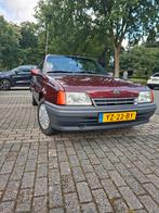 Opel Kadett 1.6 I SDN U9 1991 Rood, Auto's, Opel, Voorwielaandrijving, 447 kg, 74 pk, 4 cilinders