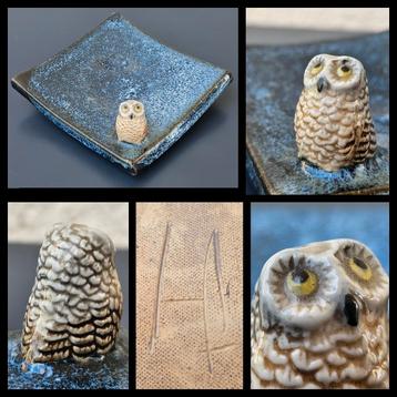 Blauw geglazuurd aardewerk, keramiek schaaltje met uil  beschikbaar voor biedingen