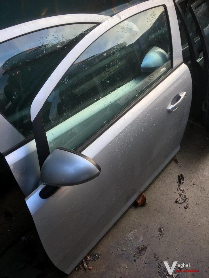 Opel corsa D 2009 1.3 cdti Portier Links voor, Auto-onderdelen, Carrosserie en Plaatwerk, Deur, Gebruikt, Ophalen