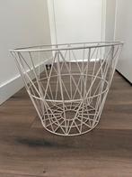 Ferm Living Wire basket beige large, Huis en Inrichting, Woonaccessoires | Schalen en Manden, Ophalen of Verzenden, Zo goed als nieuw