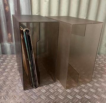 Vintage LP opbergsysteem - retro vinyl standaard beschikbaar voor biedingen