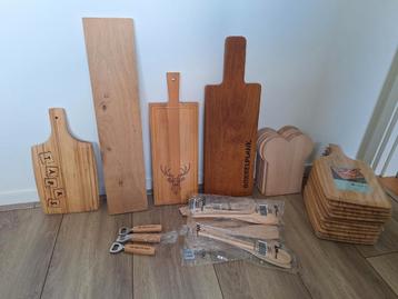 te koop partij borrelplanken eiken bamboe beuk beschikbaar voor biedingen