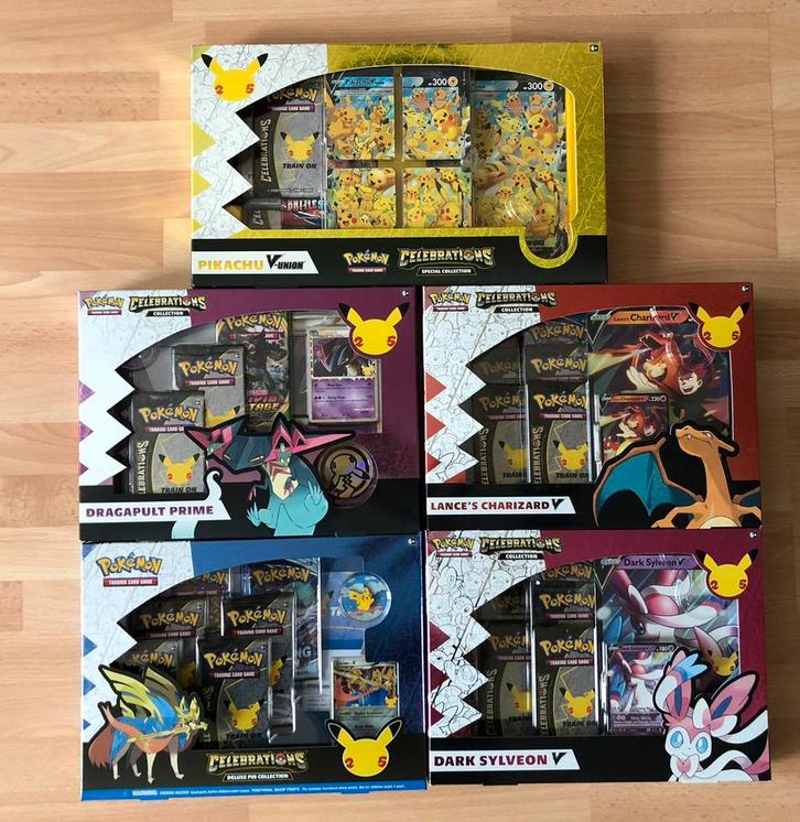 25th Anniversary Pokemon Collectie Set Celebrations NIEUW, Hobby en Vrije tijd, Verzamelkaartspellen | Pokémon, Nieuw, Boosterbox