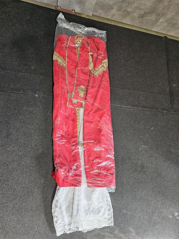 sinterklaas en pieten pakken, Diversen, Sinterklaas, Zo goed als nieuw, Ophalen of Verzenden