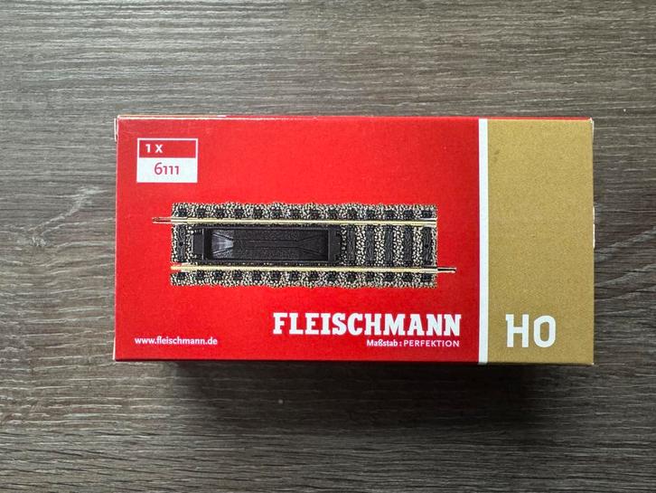 Fleischmann Profi rails, electrische ontkoppelrails 6111, Hobby en Vrije tijd, Modeltreinen | H0, Zo goed als nieuw, Rails, Gelijkstroom