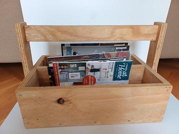  Stoere houten lectuurbaklectuur bak beschikbaar voor biedingen