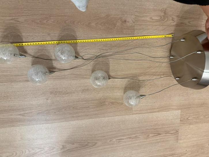 Moderne hanglamp met glazen bollen, Huis en Inrichting, Lampen | Hanglampen, Zo goed als nieuw, 75 cm of meer, Glas, Ophalen