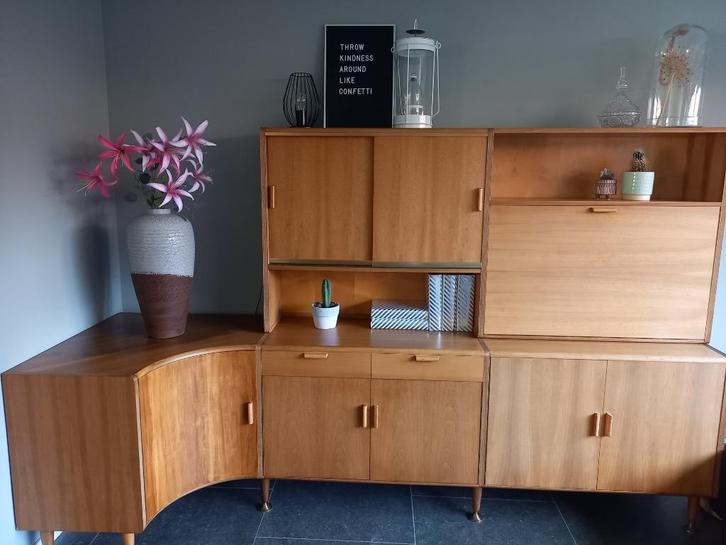 Wandmeubel A.A. Patijn, Huis en Inrichting, Kasten | Dressoirs, Zo goed als nieuw, 200 cm of meer, 50 tot 75 cm, Ophalen