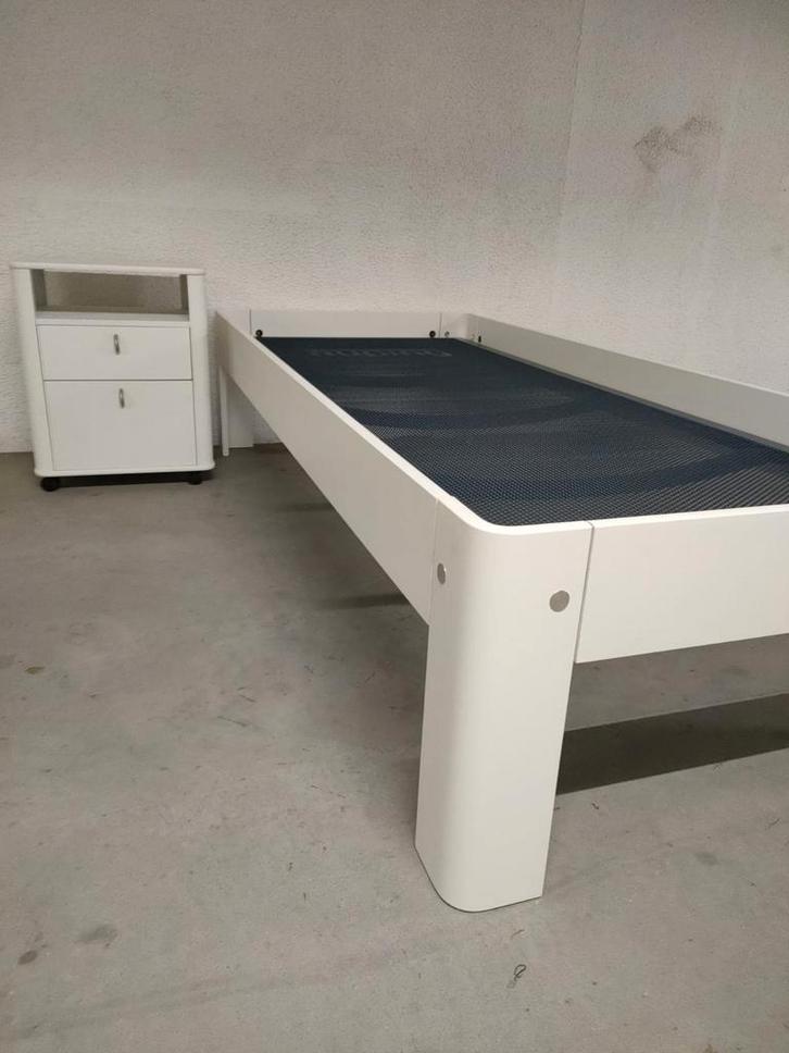 Auping K2 spiraalbodem volledig elektrische verstelbaar, Huis en Inrichting, Slaapkamer | Matrassen en Bedbodems, Zo goed als nieuw