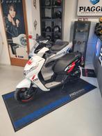 Peugeot kisbee Total edition.  AANBIEDING!, Overige modellen, Maximaal 45 km/u, Zo goed als nieuw, Benzine