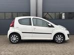 Peugeot 107 1.0 Active 1e EIG/BWJ 2013, Voorwielaandrijving, 4 stoelen, Origineel Nederlands, Bedrijf