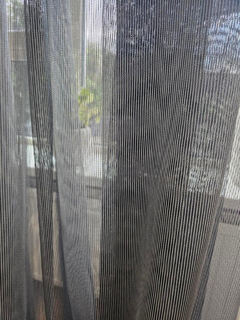 Inbetween gordijnen 245 hoog P49, Huis en Inrichting, Stoffering | Gordijnen en Lamellen, Nieuw, 200 cm of meer, 200 cm of meer