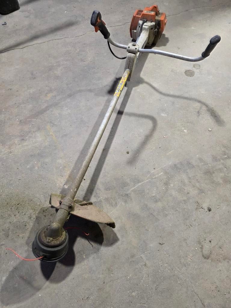 Stihl FS 550 Bosmaaier - Krachtig en Betrouwbaar, Gebruikt, Ophalen of Verzenden, 30 tot 50 cm, Stihl