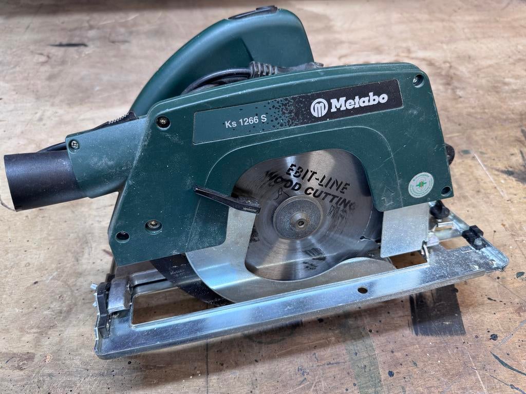 Metabo cirkelzaag KS 1266 S met geleider, Doe-het-zelf en Verbouw, Gereedschap | Zaagmachines, Ophalen, Gebruikt, Cirkelzaag, 30 tot 70 mm