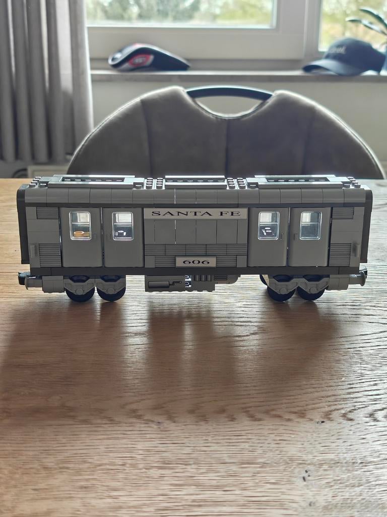 Lego Santa Fe Wagon (10025-1/10025-2) - Zo goed als nieuw, Kinderen en Baby's, Speelgoed | Knuffels en Pluche, Zo goed als nieuw