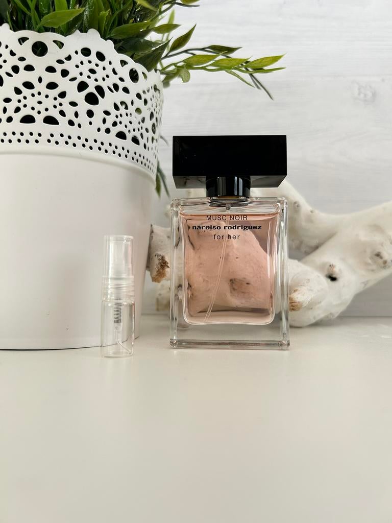 Decant Narciso Rodriguez 𝐌𝐔𝐒𝐂 𝐍𝐎𝐈𝐑 for her EdP 2ml, Ophalen of Verzenden, Nieuw
