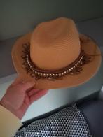 Nieuwe hoed met echte veertjes teab vandaag, Kleding | Dames, Hoeden en Petten, Ophalen of Verzenden, Nieuw, One size fits all