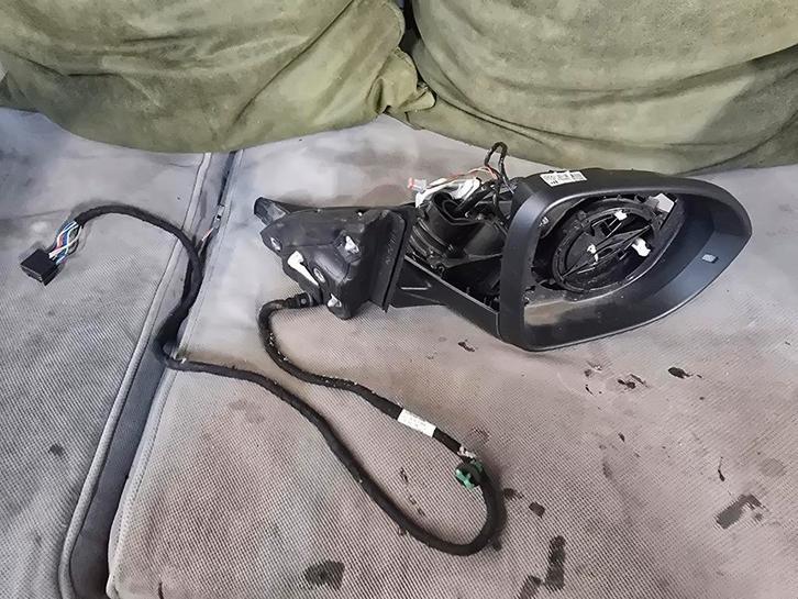 Buitenspiegel rechts VW T-roc facelift bj 2017-heden, Auto-onderdelen, Spiegels, Gebruikt, Volkswagen, Wolfsburg, Ophalen of Verzenden