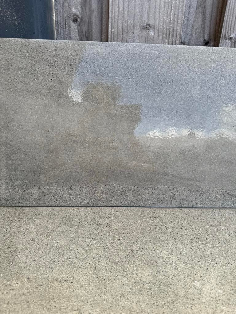 Grijze tegels, zo goed als nieuw, Tuin en Terras, Tegels en Klinkers, Ophalen, Overige typen, Zo goed als nieuw, 10 m² of meer
