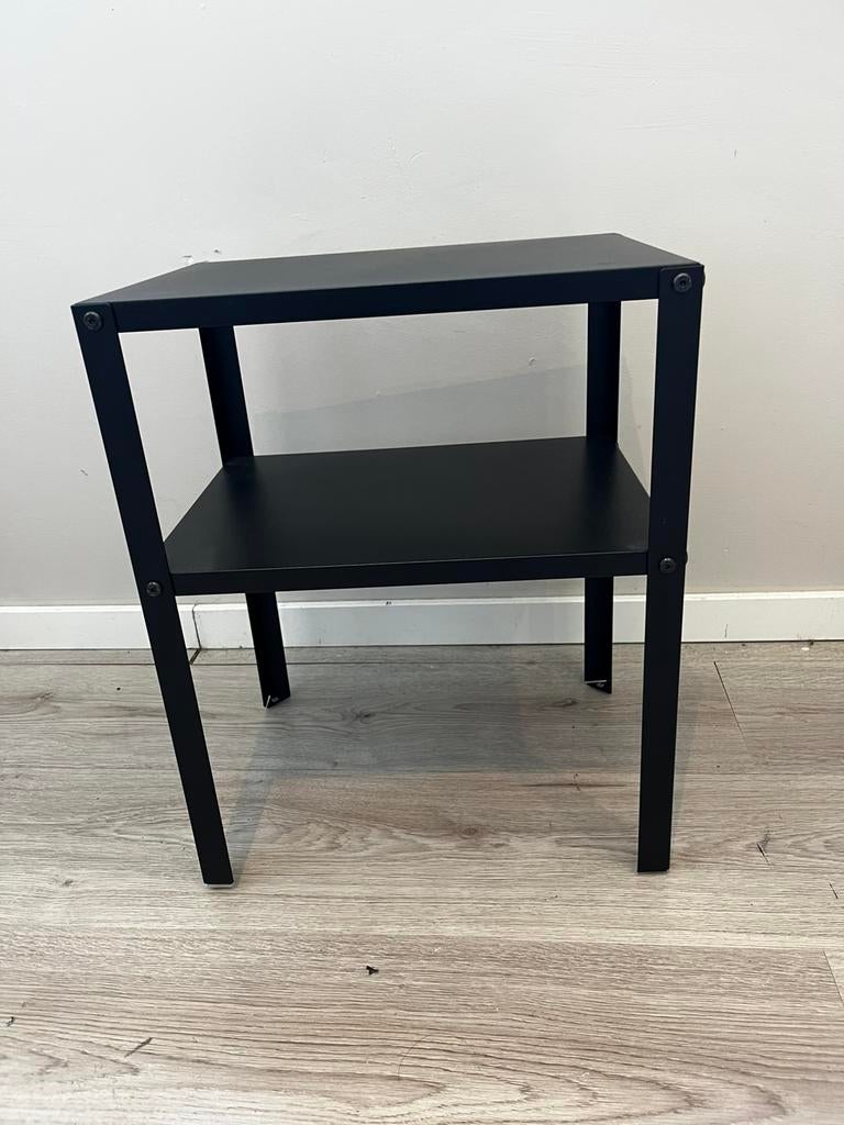 Knarrevik ikea nachtkastje, Huis en Inrichting, Ophalen of Verzenden, Zo goed als nieuw, Minder dan 45 cm, Minder dan 55 cm