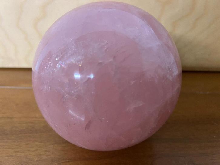 Rozenkwart bol (20) diameter 13 cm, 3,3kg. Mooi Roze!, Verzamelen, Mineralen en Fossielen, Mineraal, Ophalen of Verzenden