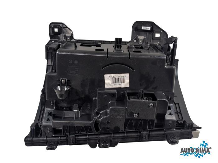 Dashboardkastje van een Volvo XC90, Auto-onderdelen, Gebruikt, -, -, Ophalen of Verzenden