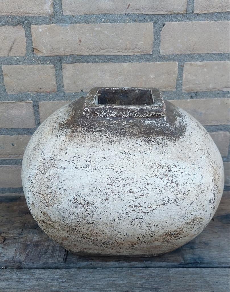 Mooie zware robuuste stenen pot 20 cm hg, Tuin en Terras, Ophalen, Zo goed als nieuw