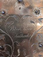 Antieke Engelse tafel klok. 45 cm hoog. €775., Antiek en Kunst, Ophalen